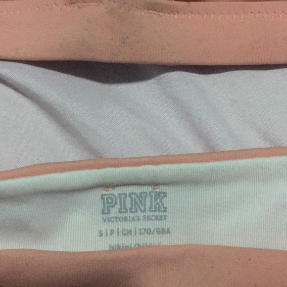 Pink bikini - Picture 3 of 4